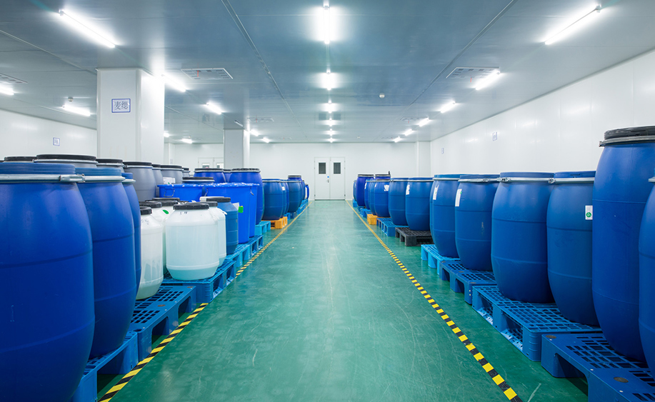 瓷磚背膠是什么呢？